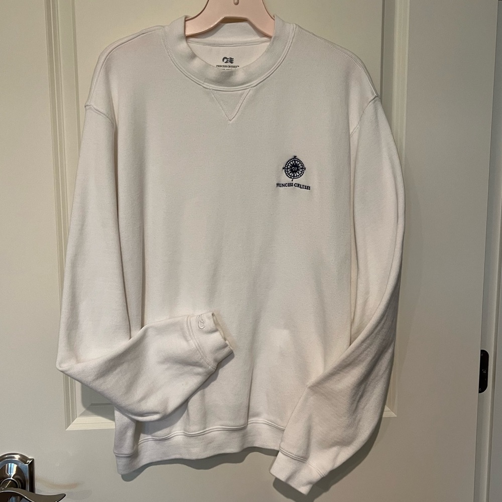 Princess Cruises Men’s White Pullover